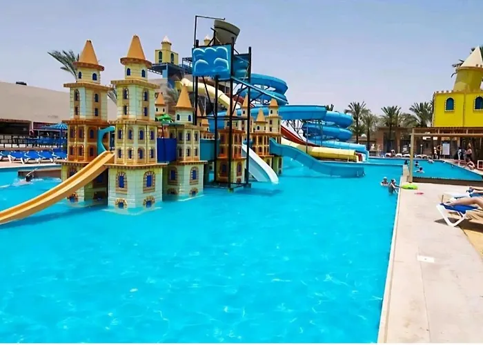 Mirage Bay & Aqua Park 4* Gurdaka